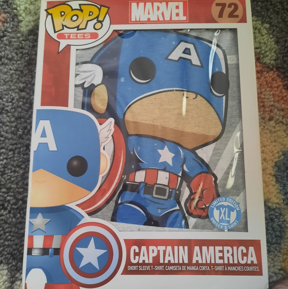 FUNKO POP TEES CAPTAIN AMERICA